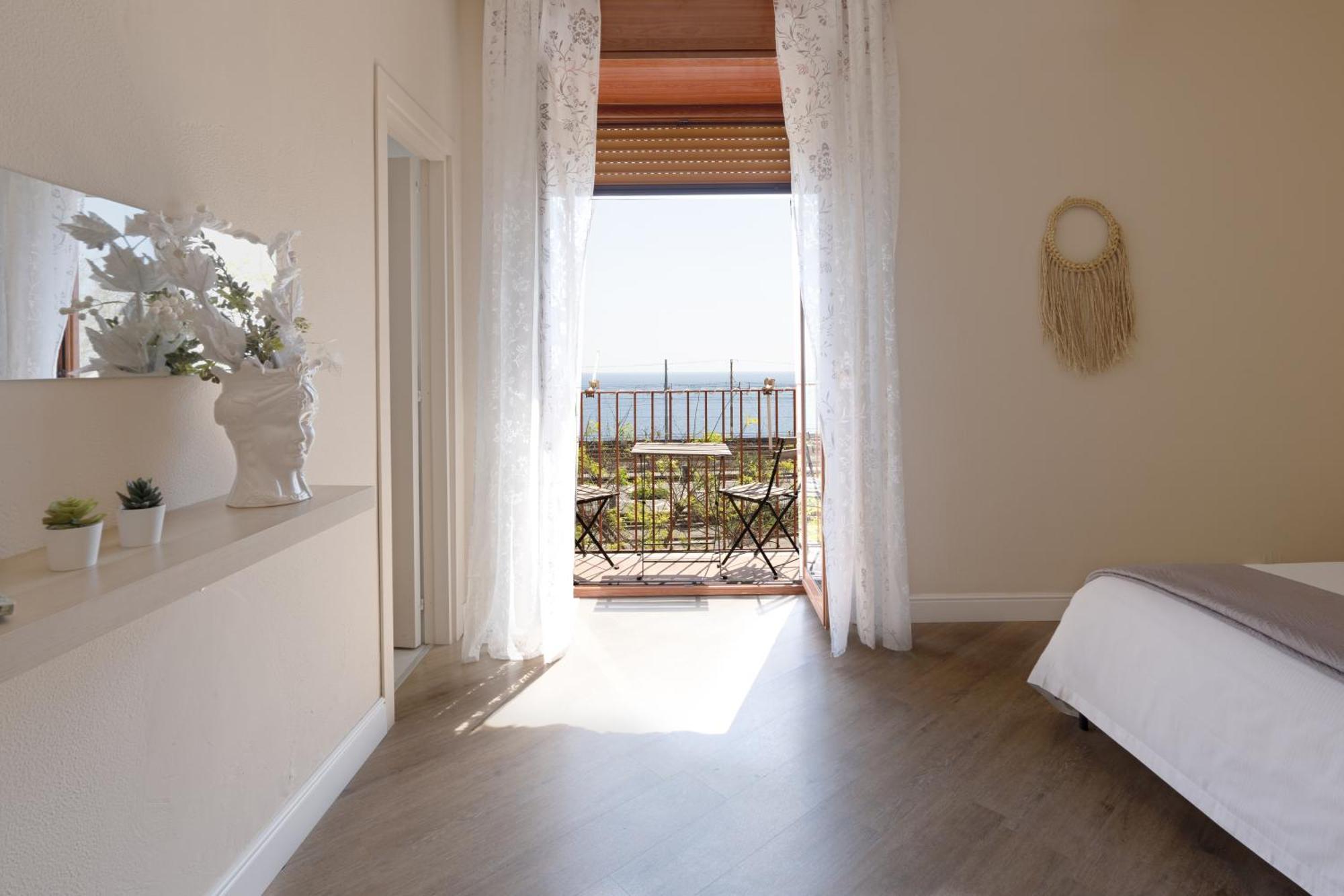 Quintessenza Marina Holiday Home Catánia Buitenkant foto